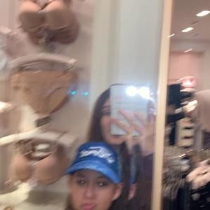 Meet your Posher, Allyson